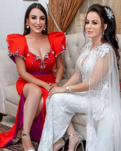 Oumayma Meherzi — foto de pies 15