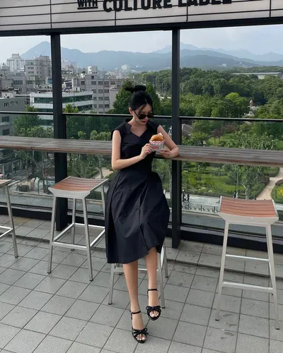 Qri — feet photo 15