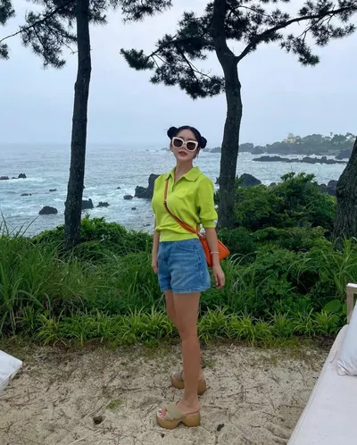 Qri — feet photo 28