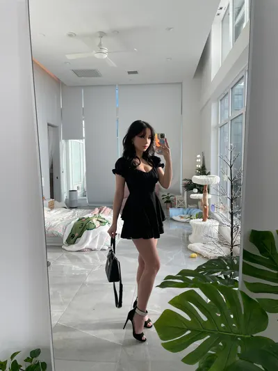 QuarterJade — Füße Foto 16
