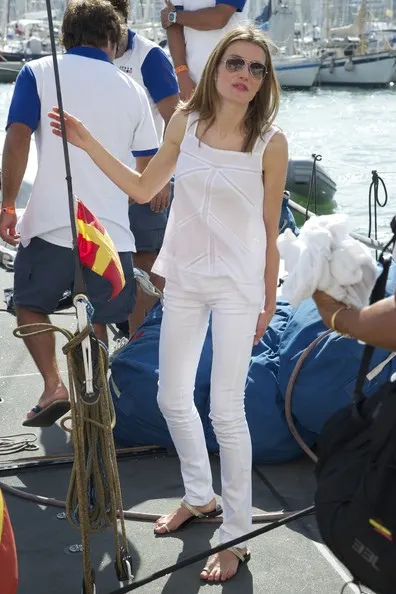 Queen Letizia of Spain — feet photo 28