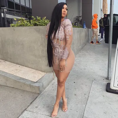 Queen Naija — foto de pies 21