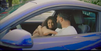 Queen Naija — foto de pies 31
