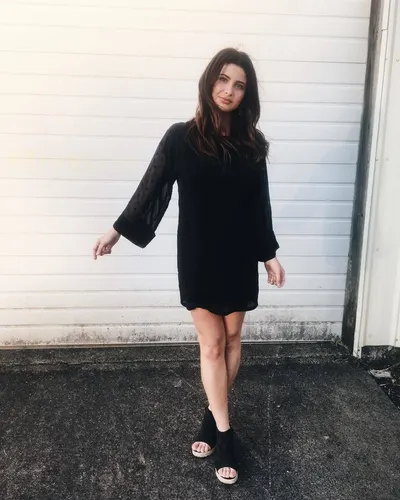 Savannah Outen — Füße Foto 23