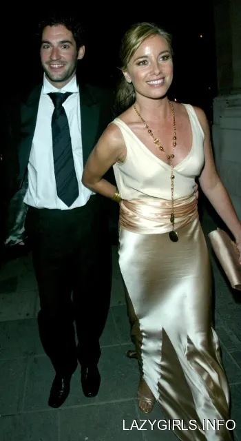 Tamzin Outhwaite — foto de pies 18