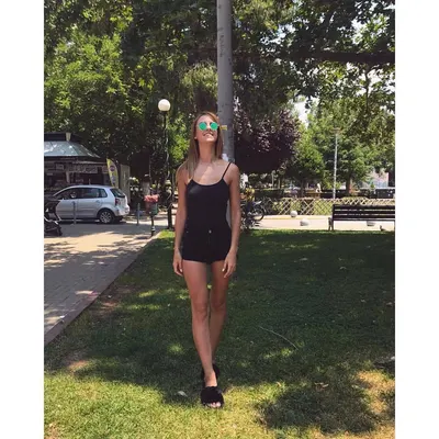 Tzoulia Karagianni — Füße Foto 19