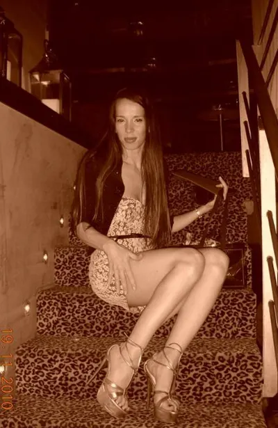Victoria Onetto — feet photo 17