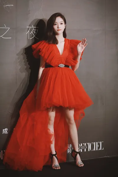 Xuanyi Wu — Füße Foto 23