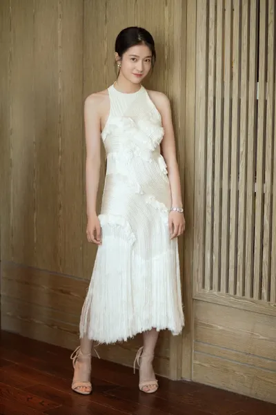 Xueying Zhang — foto de pies 16