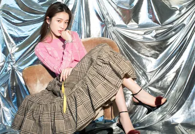 Xueying Zhang — foto de pies 31