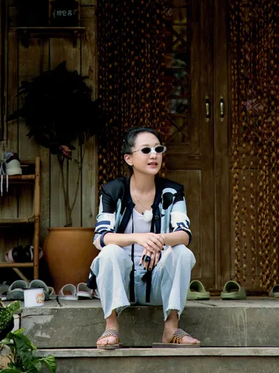 Xun Zhou — Füße Foto 25
