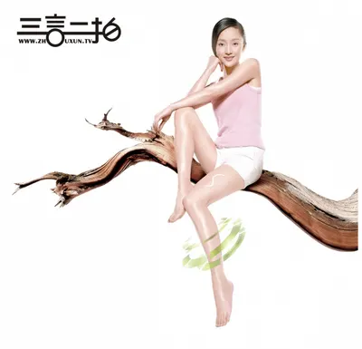 Xun Zhou — Füße Foto 14