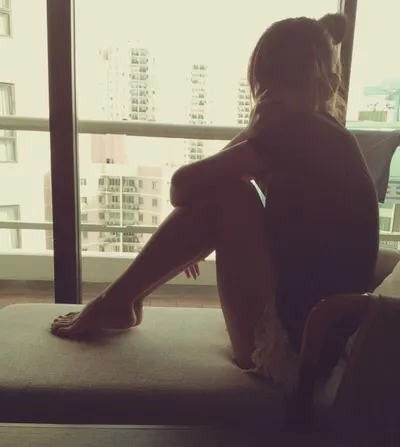 Zi-Xuan Zhang — feet photo 17